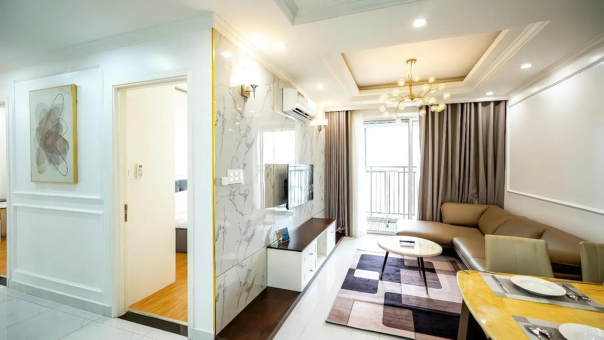 Genius Saigon - Sunrise City View D7 Ho Chi Minh City