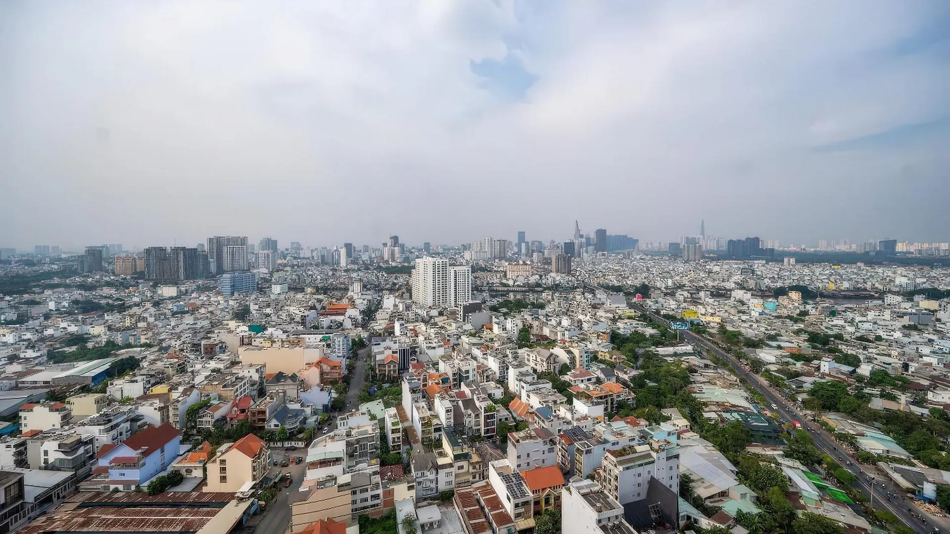 Genius Saigon - Sunrise City View D7 Ho Chi Minh City